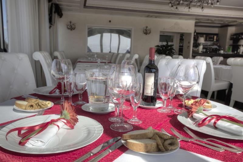 Hotel Madonna Delle Grazie Ceglie Messapica Dış mekan fotoğraf
